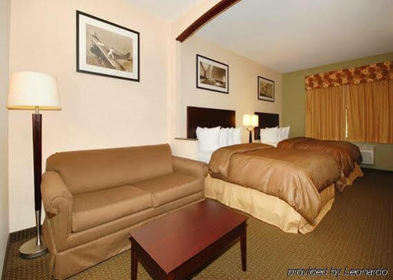 คอมฟอร์ต สวีท Hotel เอลกิน ภายนอก รูปภาพ